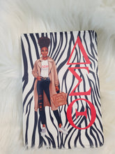 Load image into Gallery viewer, DEVINE ELEGANCE