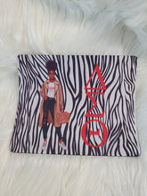 Load image into Gallery viewer, DEVINE ELEGANCE